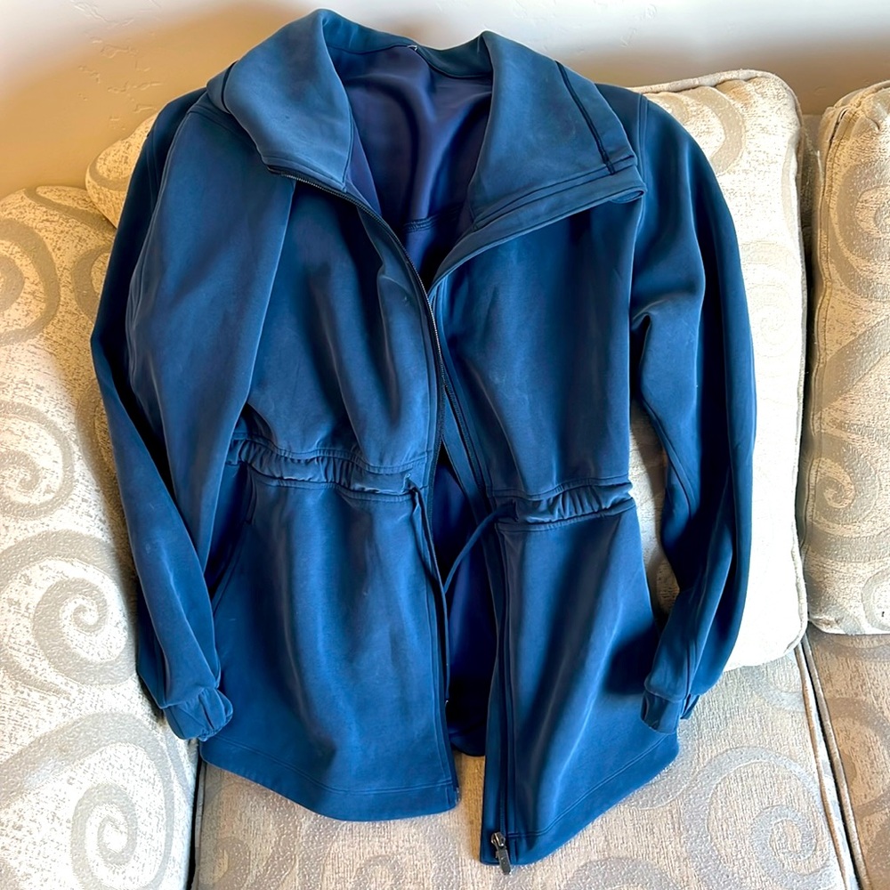 Lulu lemon jacket